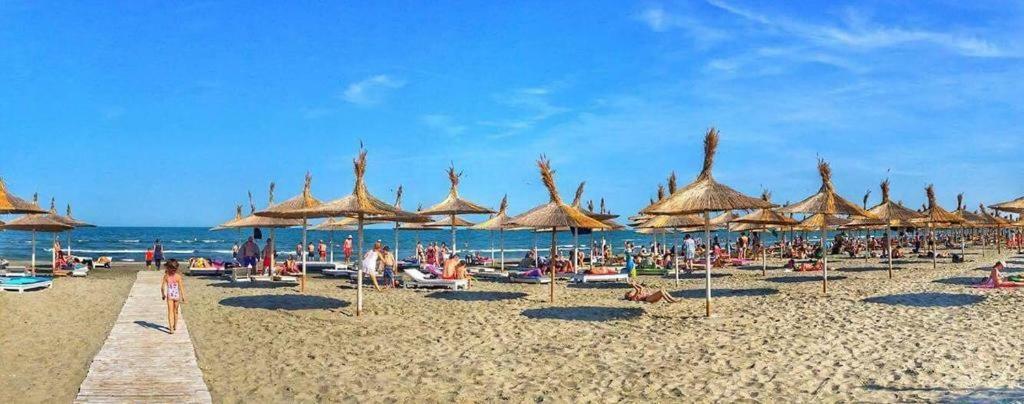 Mamaia Nord Apartament Năvodari Exteriér fotografie